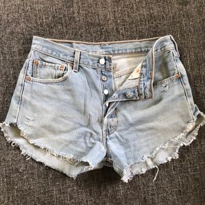 Levi 501 Handmade Button-fly High Waisted Shorts